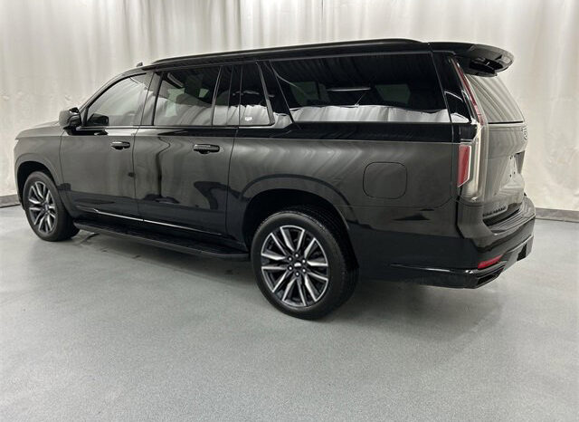 
								2021 Cadillac Escalade ESV Sport full									