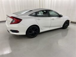 
										2021 Honda Civic Sport full									