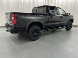 
										2022 Chevrolet Silverado 1500 ZR2 full									