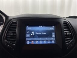 
										2018 Jeep Compass Latitude full									