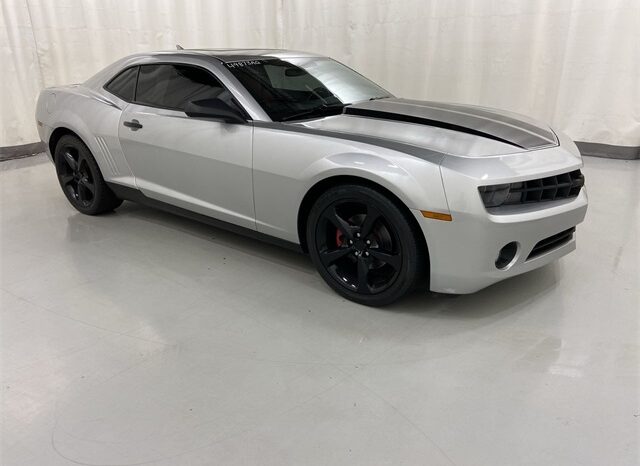 
								2013 Chevrolet Camaro 1LT full									