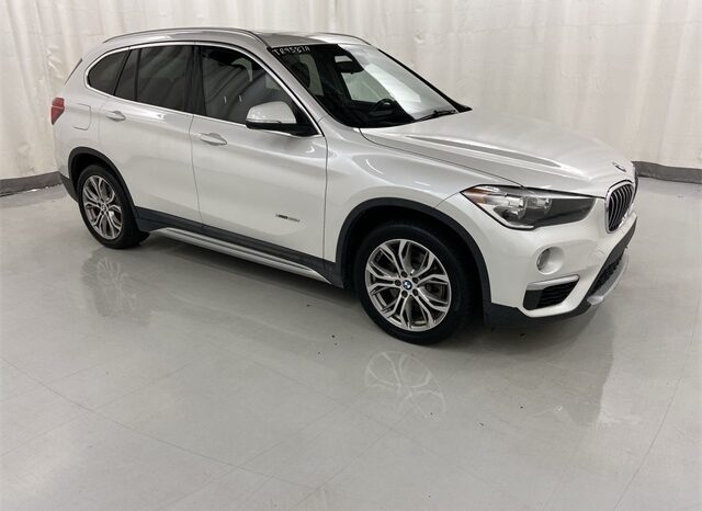 
								2016 BMW X1 full									