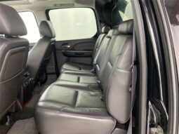 
										2011 Cadillac Escalade EXT Premium full									