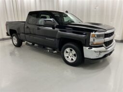 
										2017 Chevrolet Silverado 1500 LT1 full									