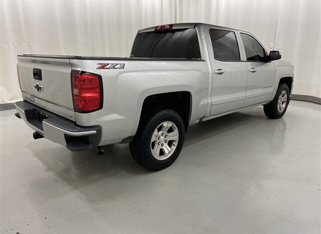 
								2018 Chevrolet Silverado 1500 LT2 full									