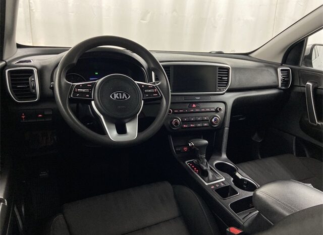 
								2022 Kia Sportage LX full									