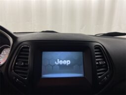 
										2018 Jeep Compass Latitude full									